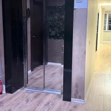 Vh Eurostar Center 2 Congress & 4*