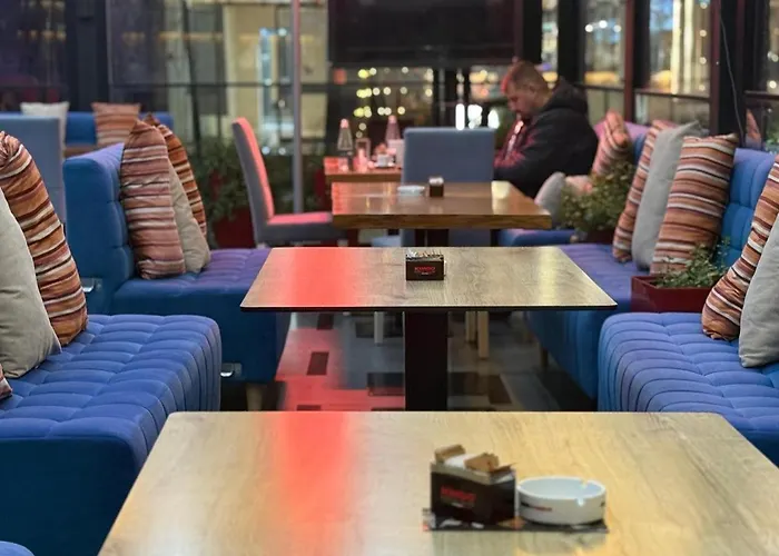 Vh Eurostar Center 2 Congress & Otel 4*