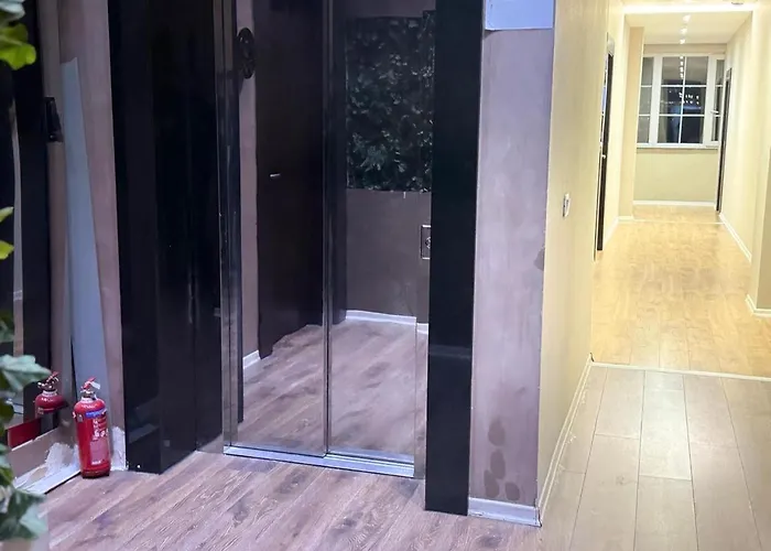 Vh Eurostar Center 2 Congress & 4*