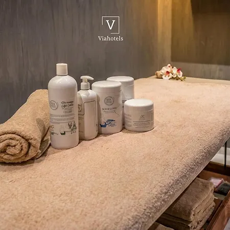 Vh Eurostar Center 2 Congress & Hotel 4*